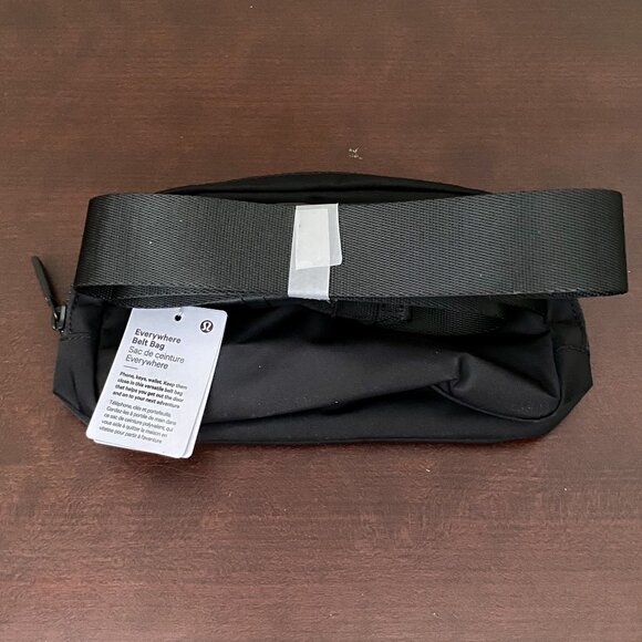 Lululemon Everywhere Belt Bag 1L NWT - Picture 5 of 13